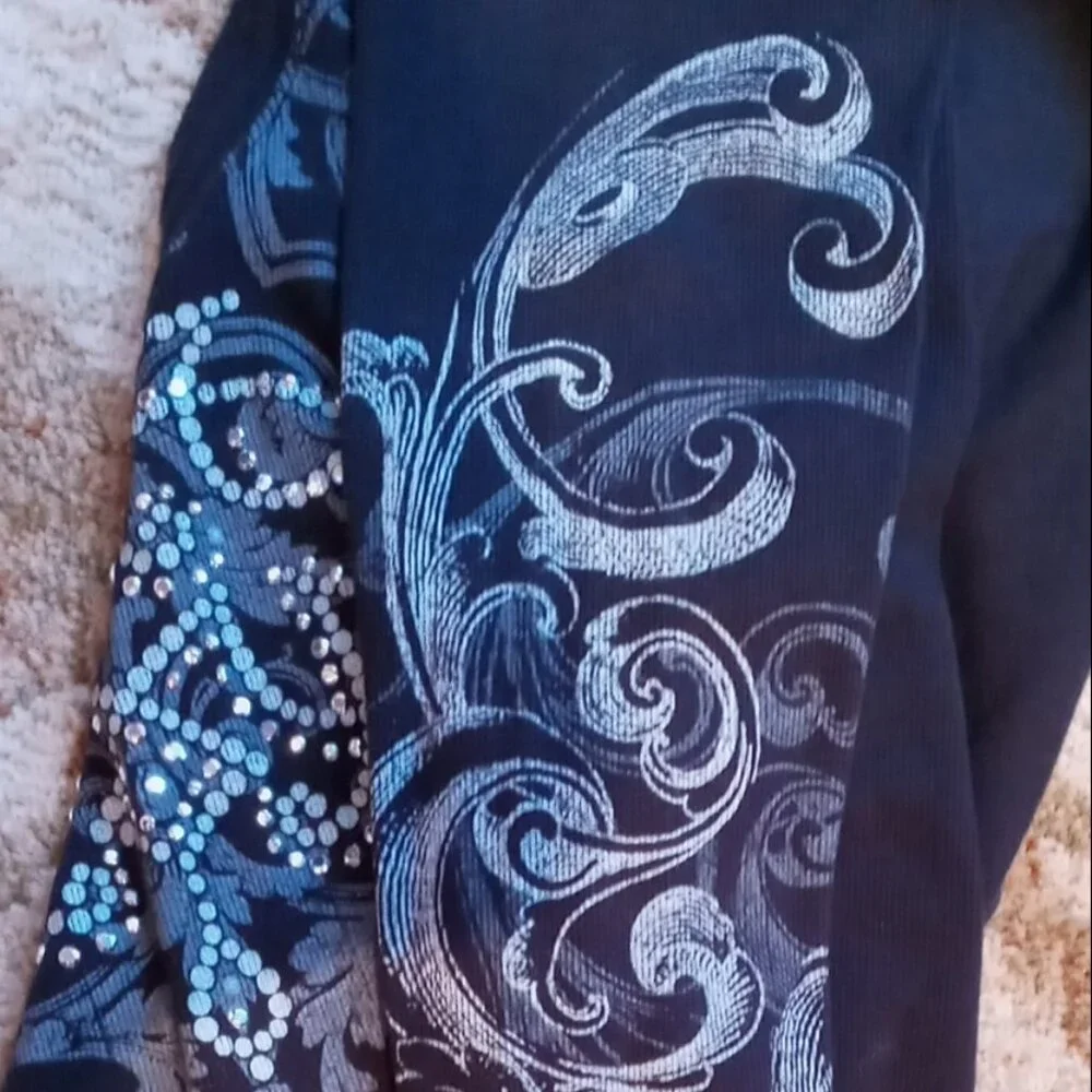 Vintage Y2K Maurices Graphic Flourish Rhinestone Black Long Sleeve Tee Women's L - Picture 12 of 16